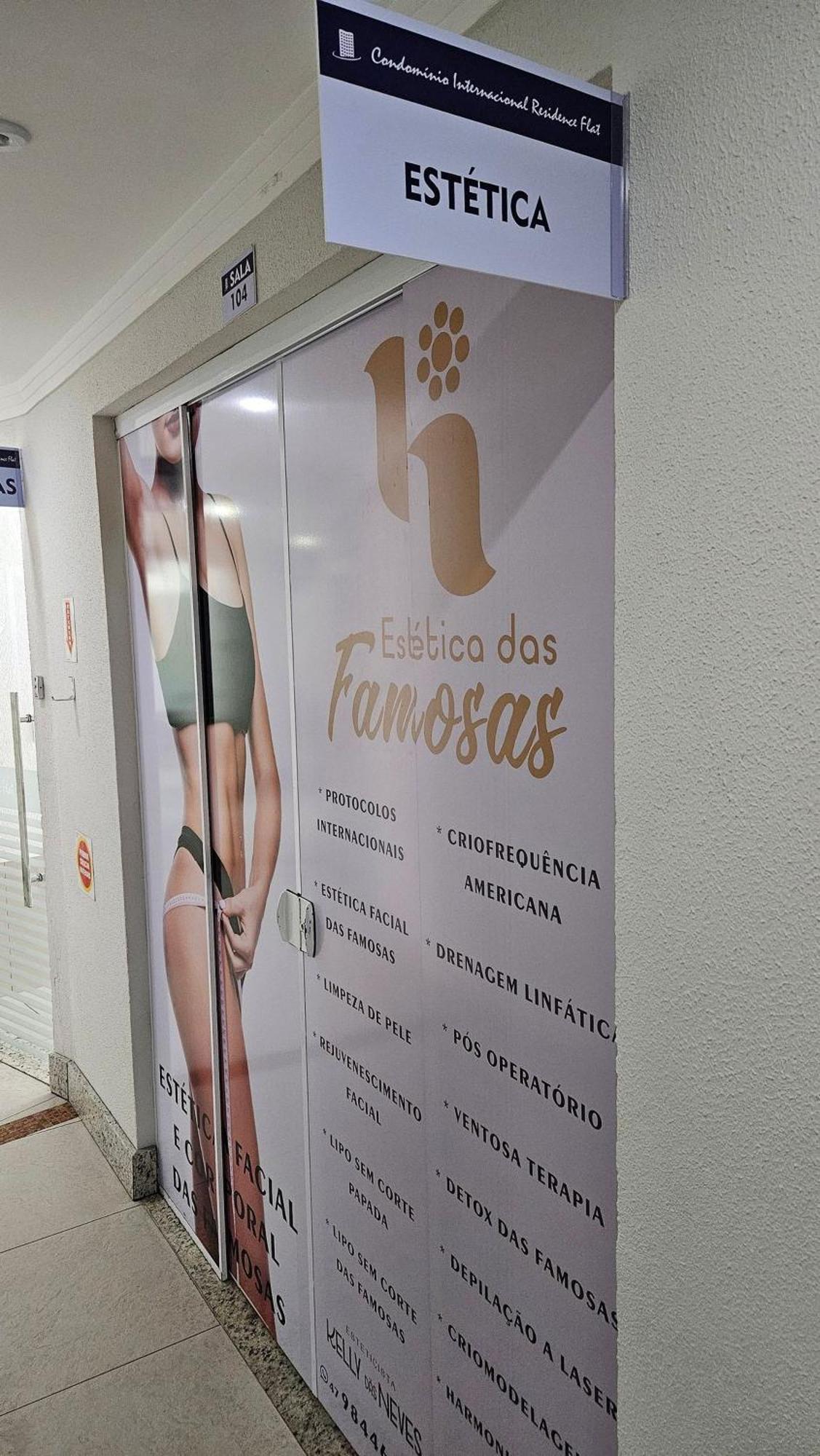 Para Casais, Predio Beira Mar, Em Frente A Roda Gigante บัลเนอาริโอ กังโบริว ภายนอก รูปภาพ